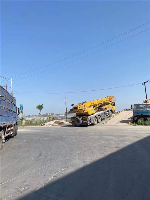 邗江区25吨吊车的租赁价格大概是多少？